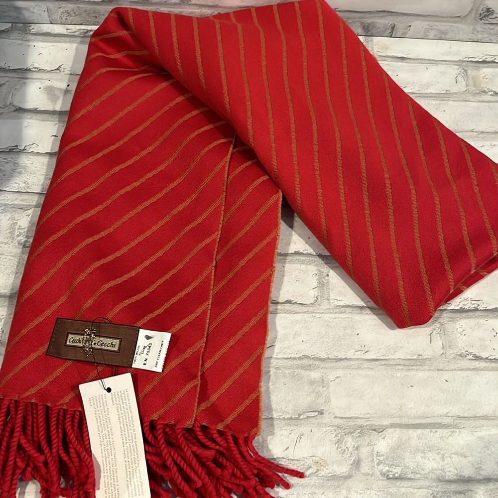 Ceechi e Ceechi 100% wool blanket scarf wrap chevron stripe red orange fringe